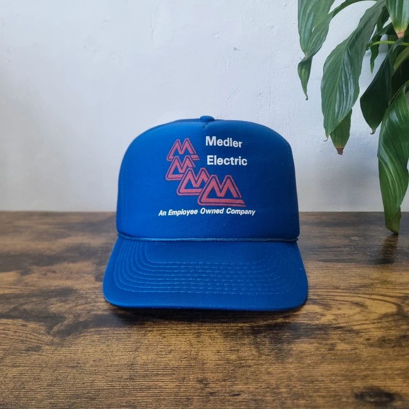 Vintage American Trucker Hat Snapback cap one size adjustable blue medley electric