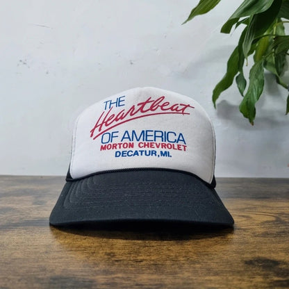 Vintage American Trucker Hat Snapback cap one size adjustable black white heartbeat Chevrolet