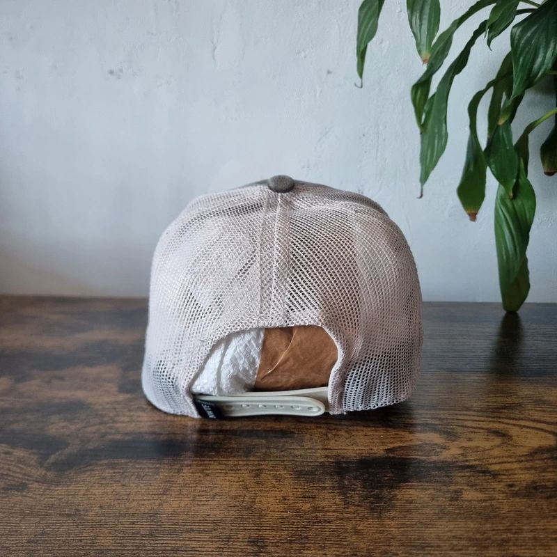 Vintage American baseball Hat Snapback cap one size adjustable khaki beige bottomland camo