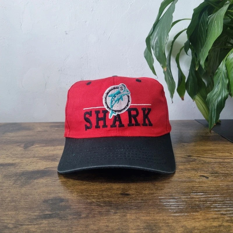 Vintage American Baseball Hat Snapback cap one size adjustable red black Dolphin Shark