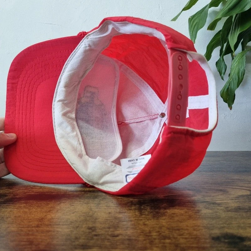 Vintage American Trucker Hat Snapback cap one size adjustable red mississipi beach