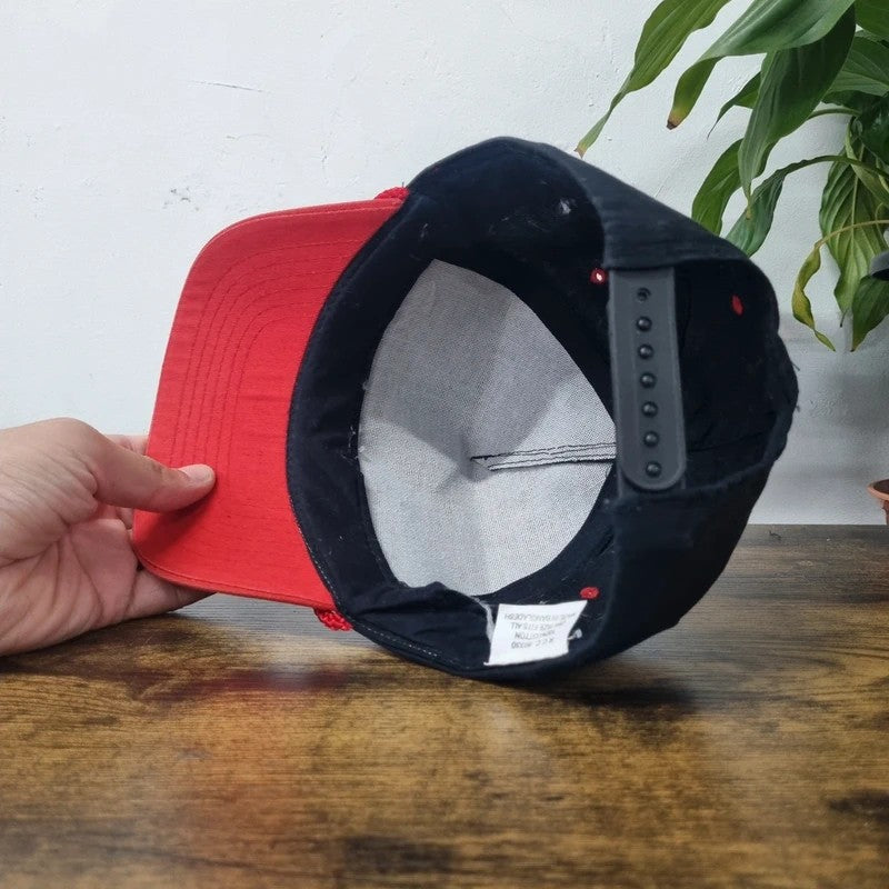 Vintage American Trucker Hat Snapback cap one size adjustable black red commercial mechanical