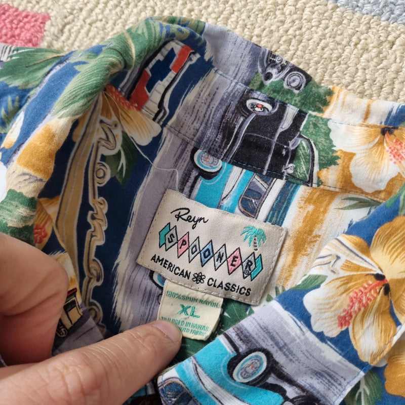 Vintage Hawaii Boxy Fit Cropped Shirt Short Sleeve XL print multi  Button Up Skater Y2K Surf