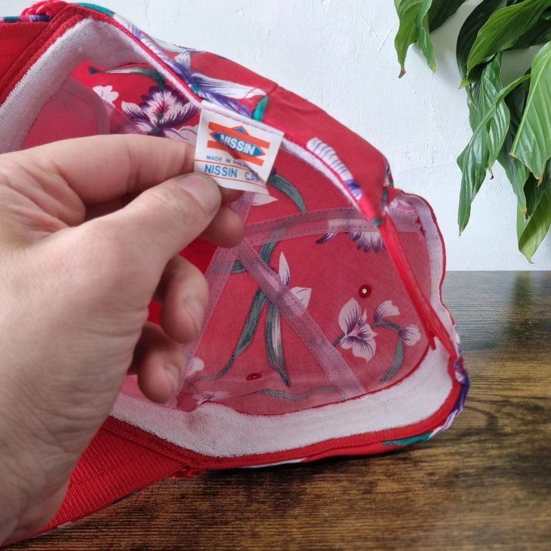 Vintage American Trucker Hat Snapback cap one size adjustable red catfish restaurant