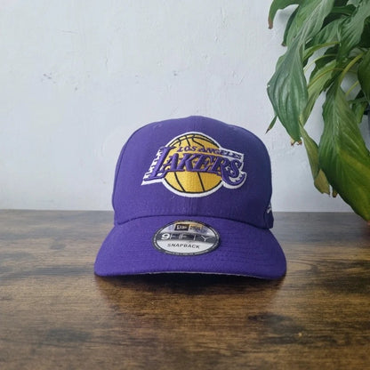New Era LA Lakers 9fifty Baseball Hat Snapback cap one size adjustable purple