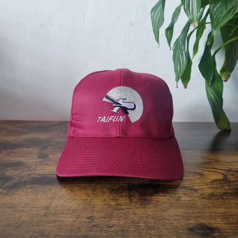 Vintage American Baseball Hat Snapback cap one size adjustable burgundy Taifun plane