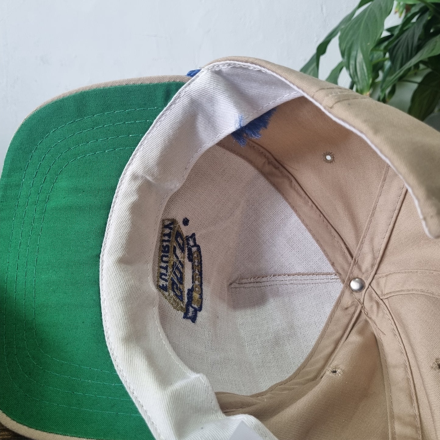 Vintage American Trucker Hat Snapback cap one size adjustable beige Solid Gold F