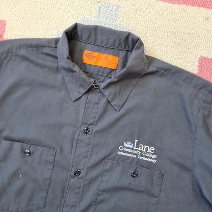 Vintage Dickies Boxy Fit Cropped Shirt Short Sleeve XL plain Grey Button Up Skater Y2K Surf