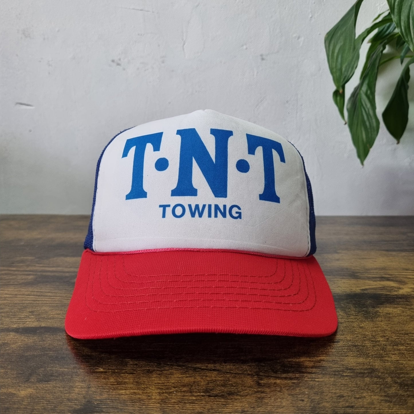 Vintage American Trucker Hat Snapback cap one size adjustable TNT Towing white