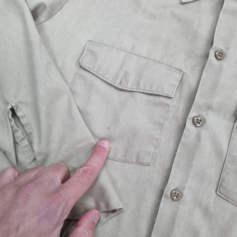 Vintage Dickies Boxy Fit Cropped Shirt Long Sleeve large plain Beige Button Up Skater Y2K Surf