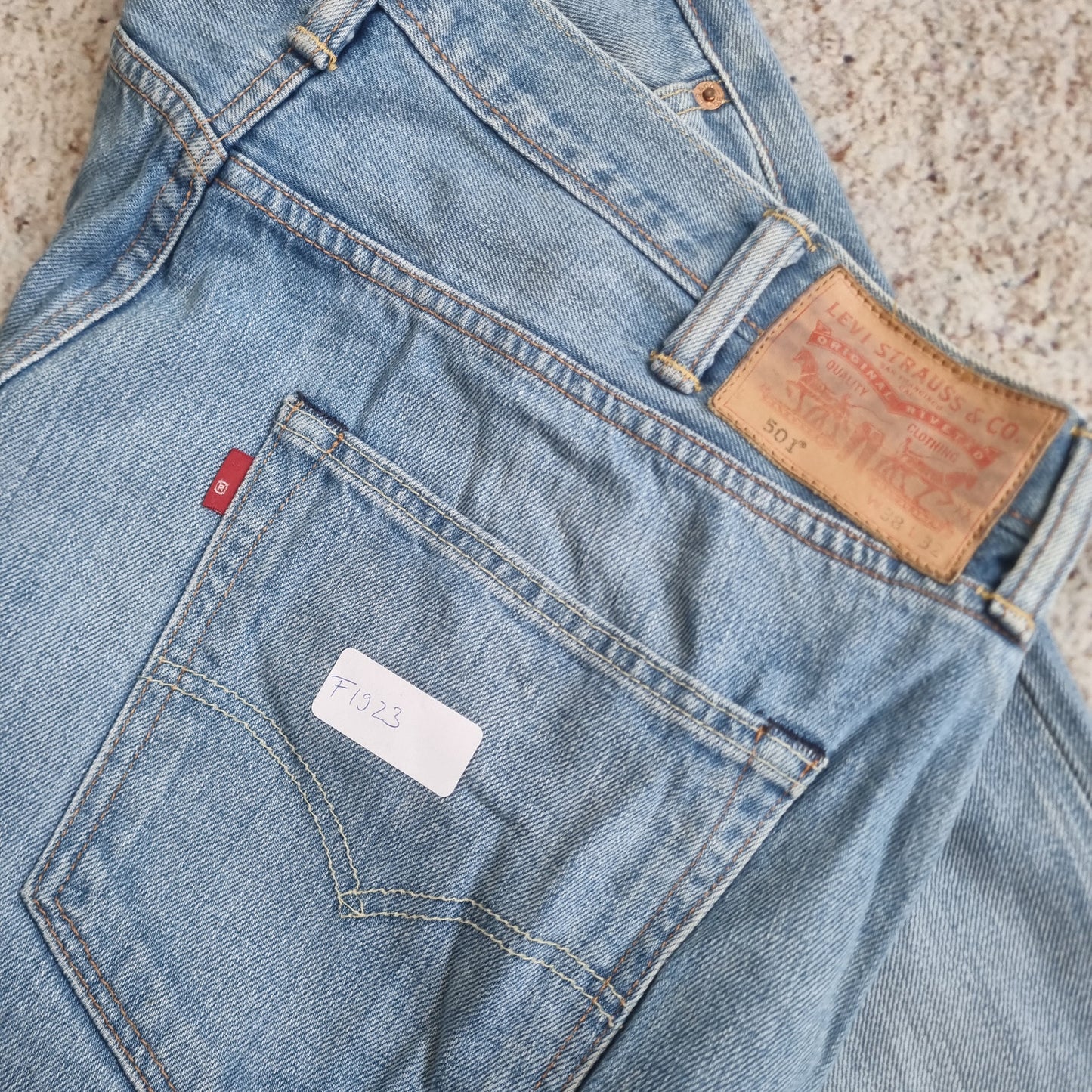 Levi's 501 Jeans Straight Leg Button Fly Red Tab Stonewash Size W38 L30 Blue