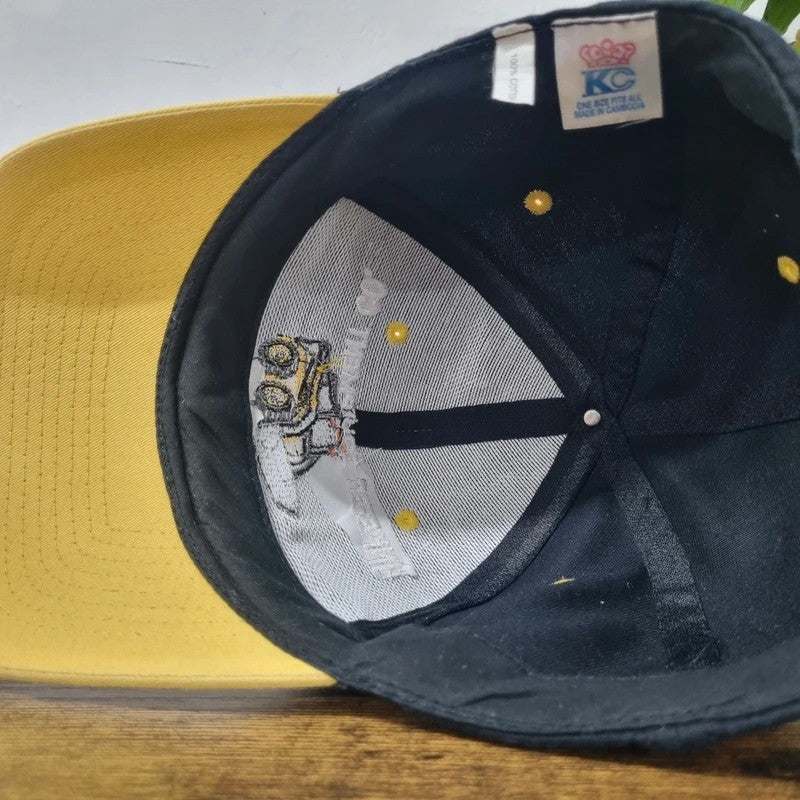 Vintage American Baseball Hat Snapback cap one size adjustable black yellow loader construction