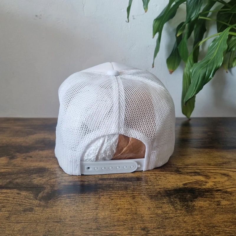 Vintage American Trucker Hat Snapback cap one size white 1988 Kearsarge National Test Site