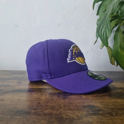 New Era LA Lakers 9fifty Baseball Hat Snapback cap one size adjustable purple