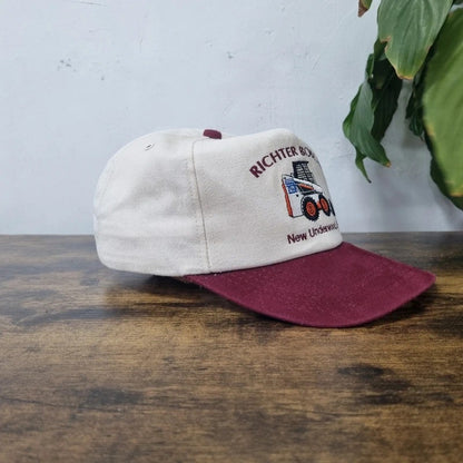 Vintage American Baseball Hat Snapback cap one size adjustable cream burgundy bobcat skit loader