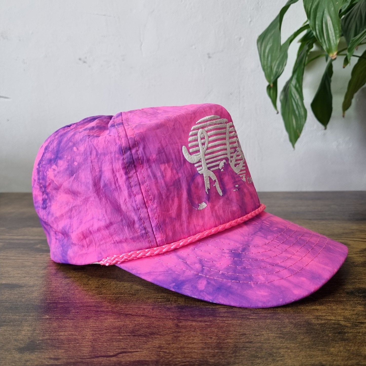 Vintage American Trucker Hat Snapback cap one size adjustable pink lake ozark