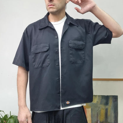 Vintage Dickies Boxy Fit Cropped Shirt Short Sleeve large plain Black Button Up Skater Y2K Surf
