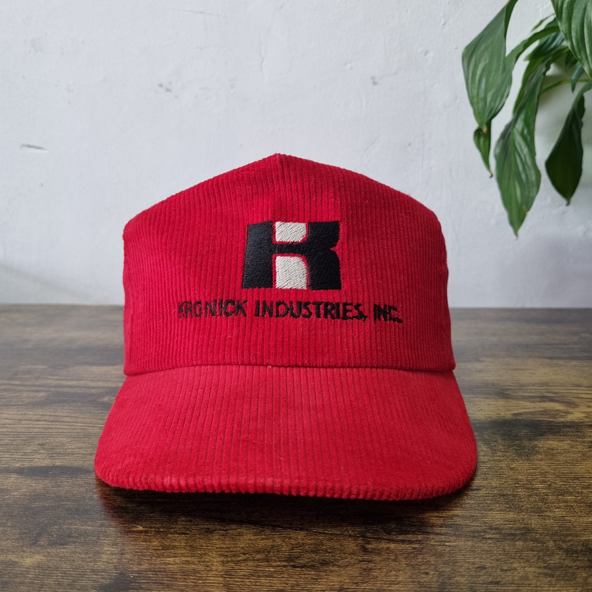 Vintage American Trucker Hat Snapback cap one size adjustable red Kronick Indust