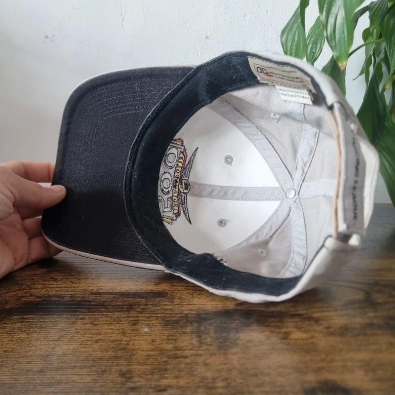 Vintage American baseball Hat Snapback cap one size adjustable grey black indie 500