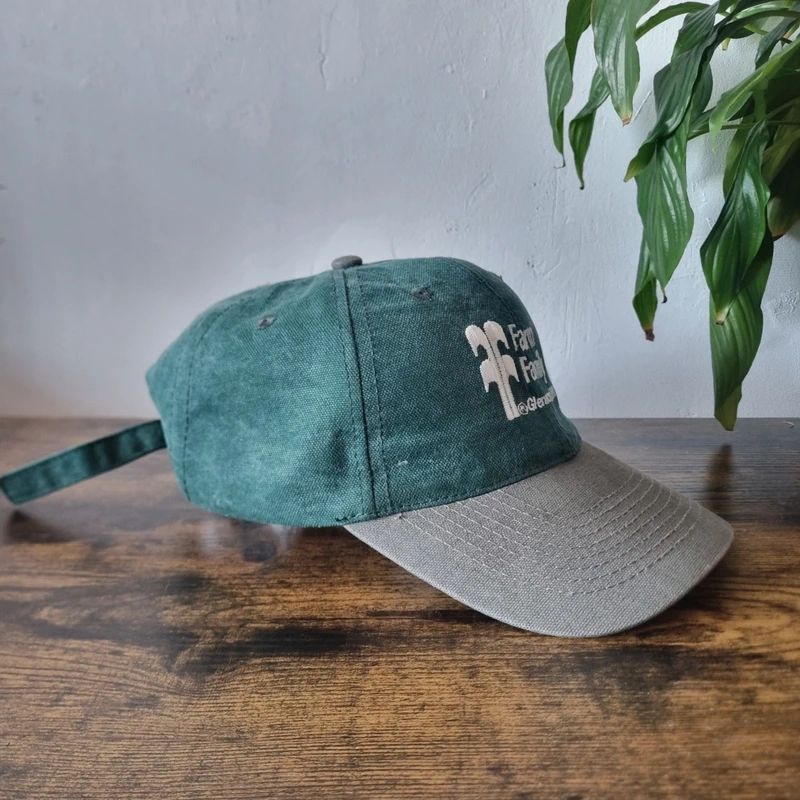 Vintage American baseball Hat Snapback cap one size adjustable dark green khaki farm family