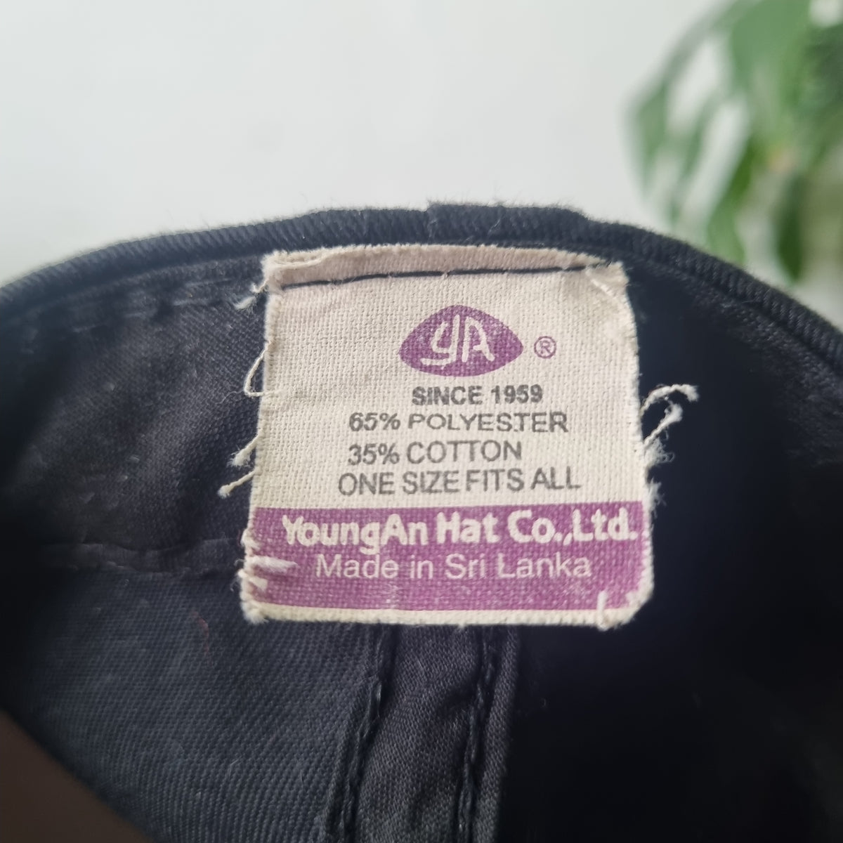 Vintage American Trucker Hat Snapback cap one size adjustable sun fade black