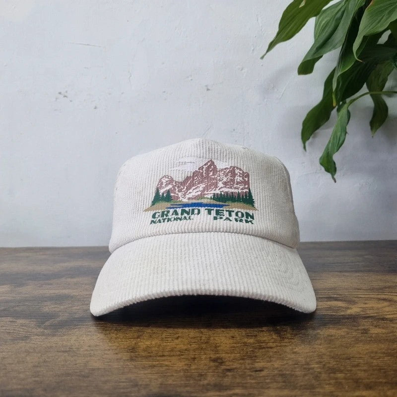 Vintage American Baseball Hat Snapback cap one size adjustable off white grand teton national park