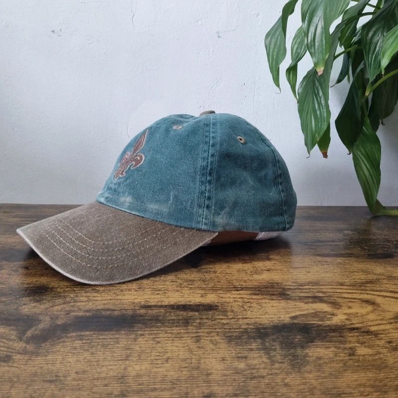 Vintage American Baseball Hat Snapback cap one size adjustable Fleur de Lis green khaki