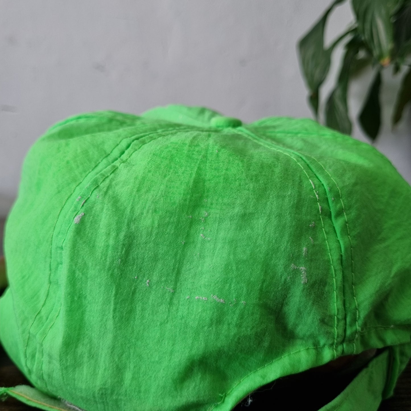 Vintage American Trucker Hat Snapback cap one size adjustable neon green roofing