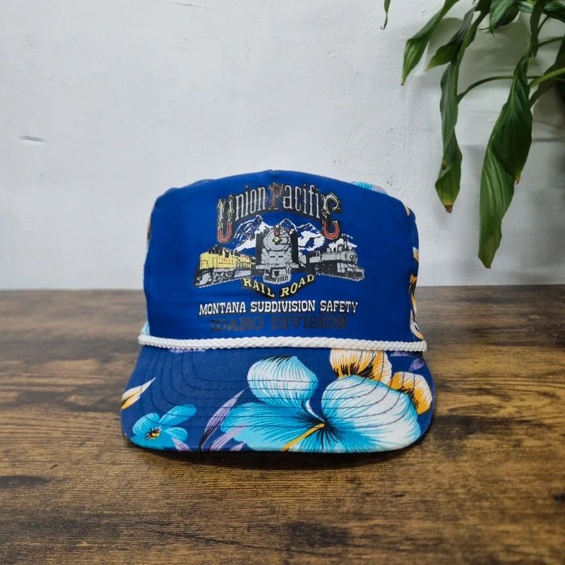 Vintage American Trucker Hat Snapback cap one size adjustable blue rail road train montana
