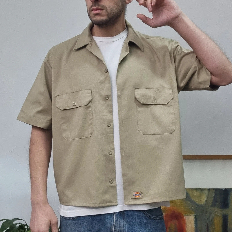 Vintage Dickies Boxy Fit Cropped Shirt Short Sleeve large plain Beige Button Up Skater Y2K Surf