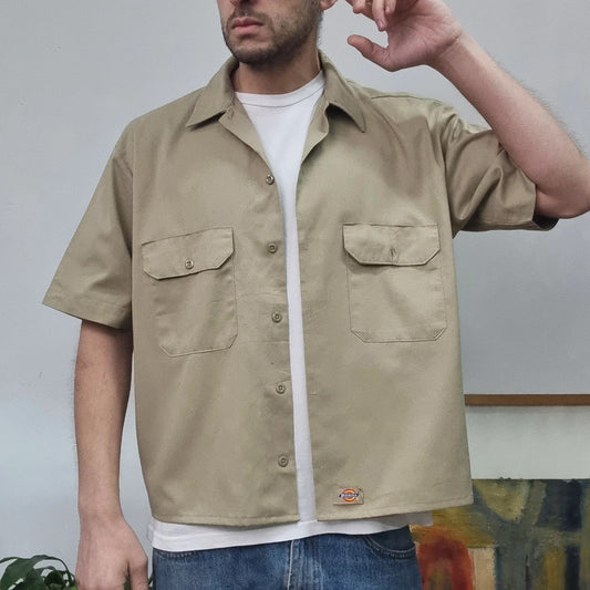 Vintage Dickies Boxy Fit Cropped Shirt Short Sleeve large plain Beige Button Up Skater Y2K Surf