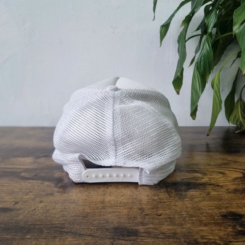Vintage American Trucker Hat Snapback cap one size adjustable white spruce goose airline