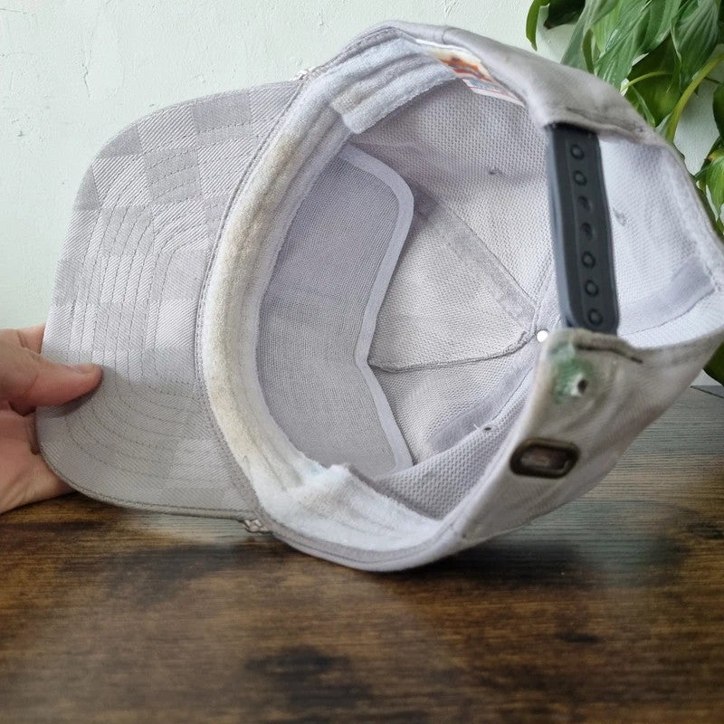 Vintage American Trucker Hat Snapback cap one size adjustable grey international harvester