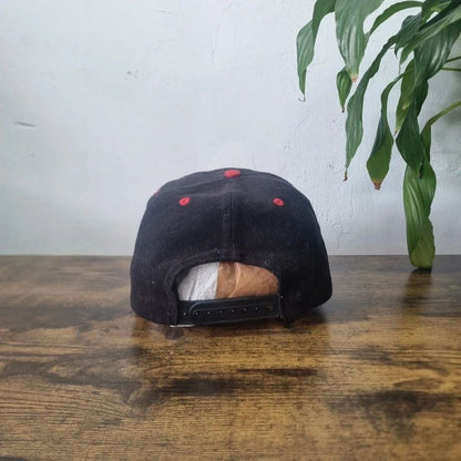 Vintage American baseball Hat Snapback cap one size adjustable black red Jim beam