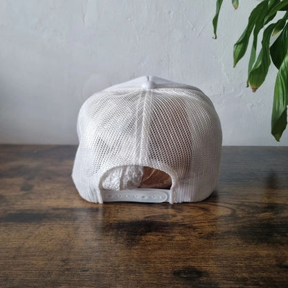 Vintage American Trucker Hat Snapback cap one size adjustable white fishing campers