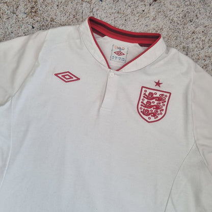 Umbro ENGLAND JERSEY FOOTBALL SHIRT 2012 SIZE 48 - White - Size XL