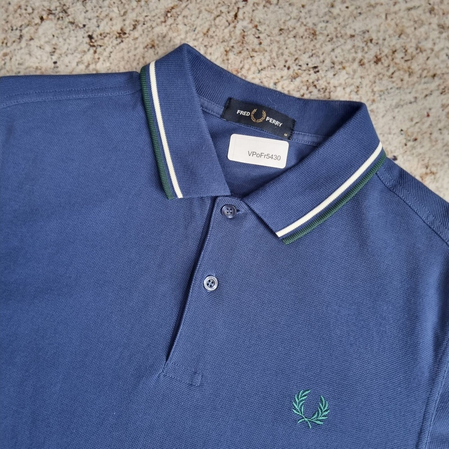 Fred Perry POLO SHIRT WHITE GREEN DETAILING - Blue - Size M