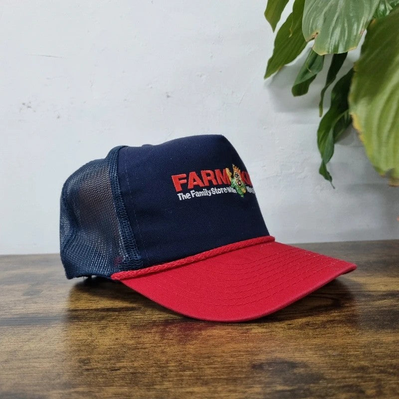Vintage American Baseball Hat Snapback cap one size adjustable navy red Farm King
