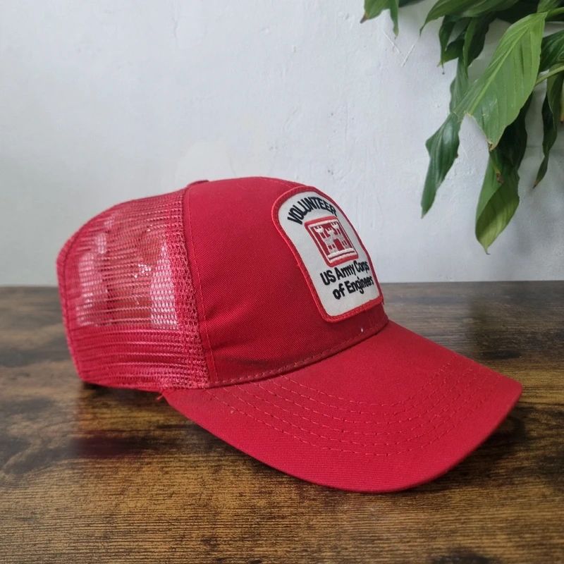 Vintage American Trucker Hat Snapback cap one size adjustable red us army engineers