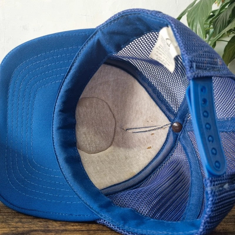 Vintage American Trucker Hat Snapback cap one size adjustable blue Conestoga College