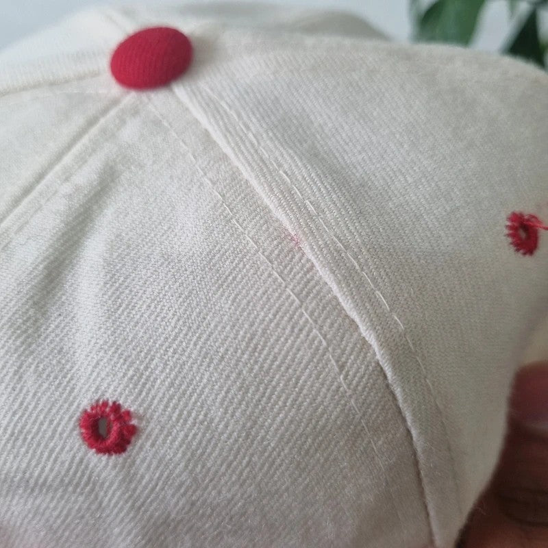 Vintage American Baseball Hat Snapback cap one size adjustable cream red raytek