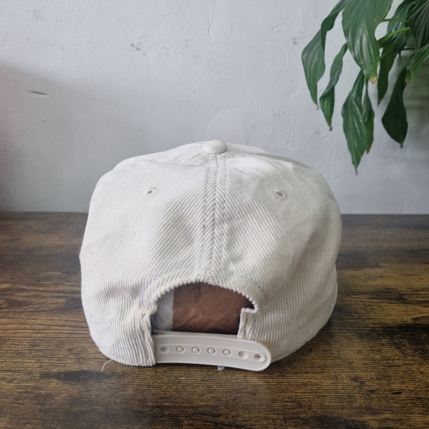 Vintage American Trucker Hat Snapback cap one size white heat wave visual