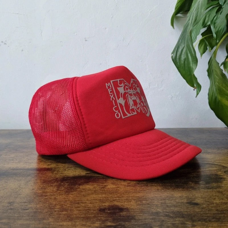 Vintage American Trucker Hat Snapback cap one size adjustable red Mexico Bull dawgs