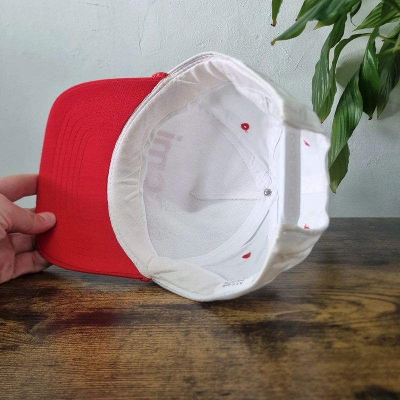 Vintage American Trucker Hat Snapback cap one size adjustable Scmi white red