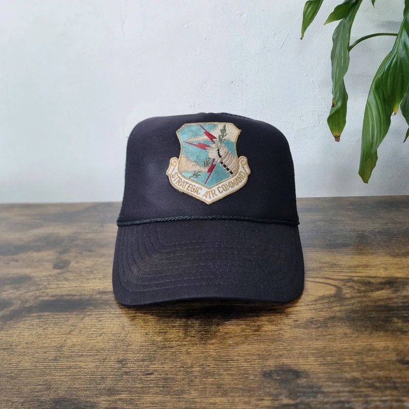 Vintage American Trucker Hat Snapback cap one size adjustable black air command