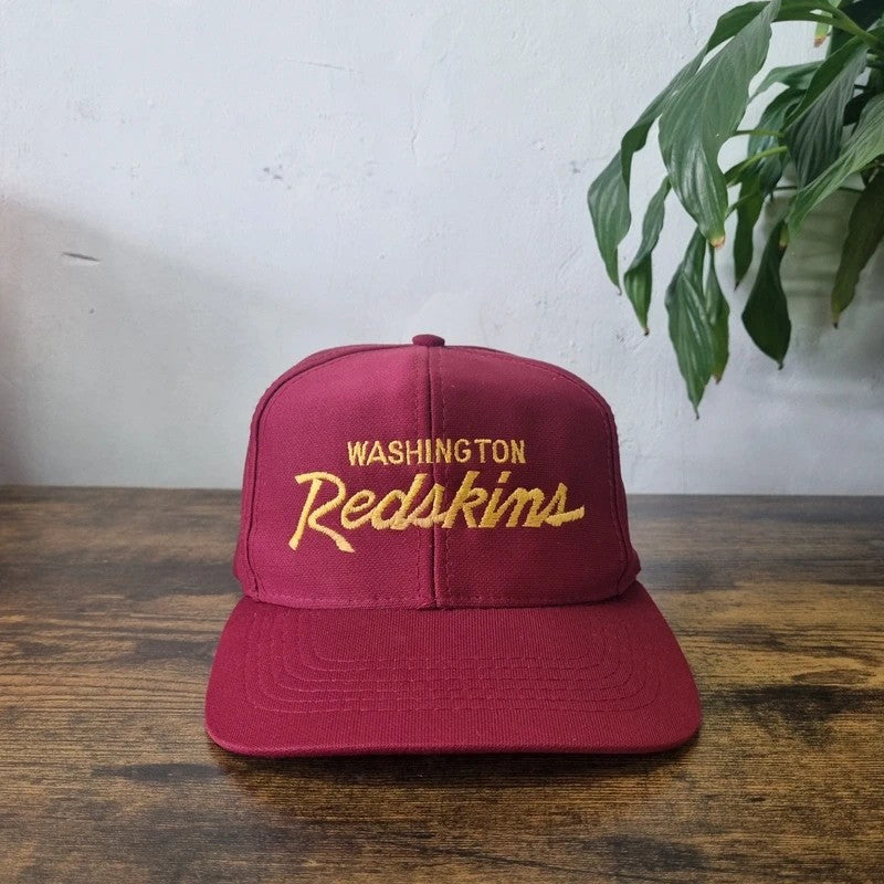 Vintage American Baseball Hat Snapback cap one size adjustable burgundy Redskins nfl