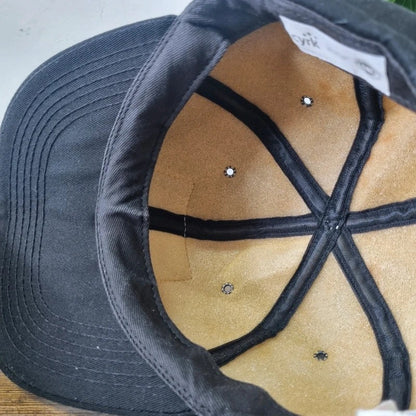 Vintage American Trucker Hat Snapback cap one size adjustable CAT black