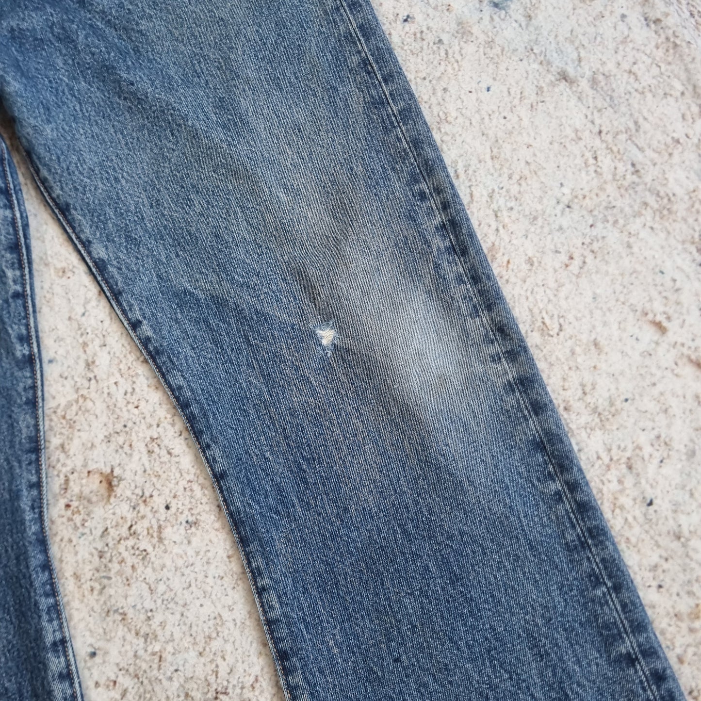 Levi's 501 Jeans Denim Straight Leg Button Fly Red Tab - Size W38 L32 - Blue