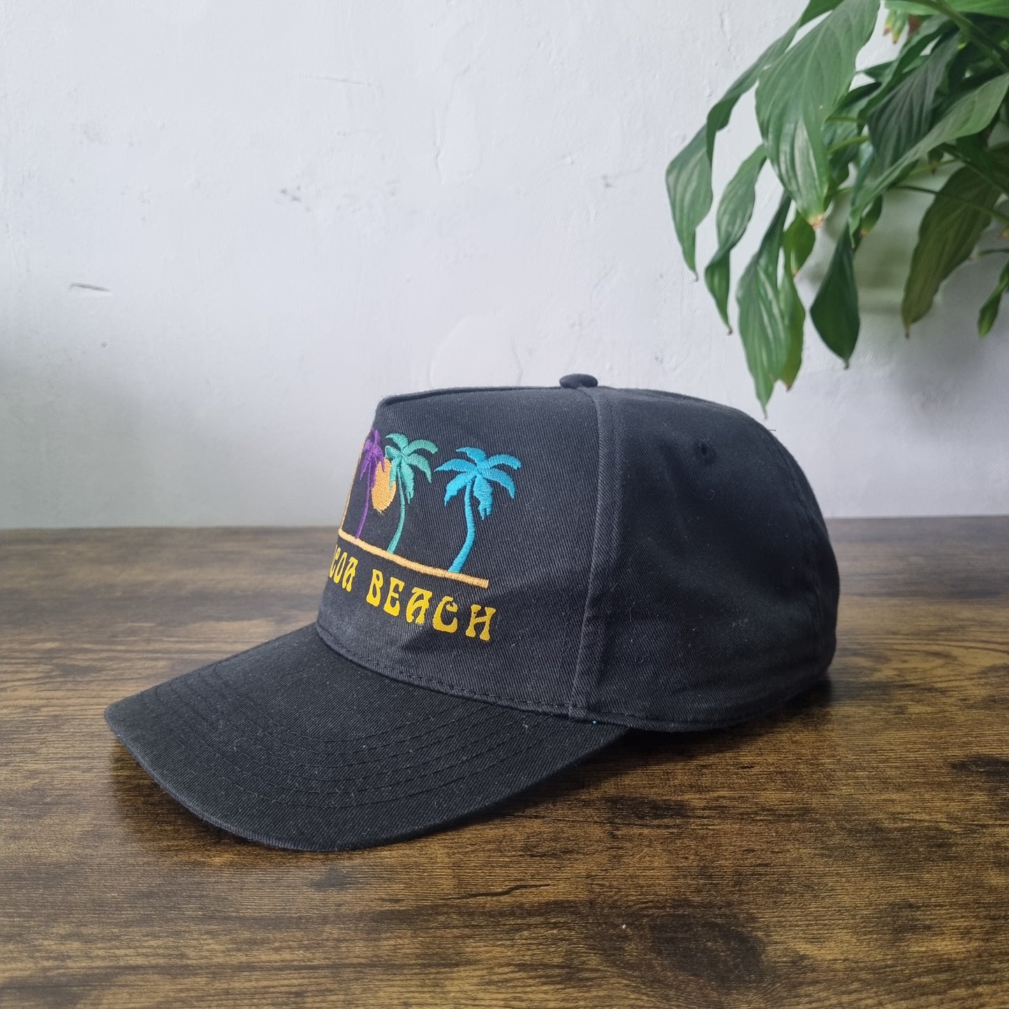 Vintage American Trucker Hat Snapback cap one size adjustable Black Cocoa Beach