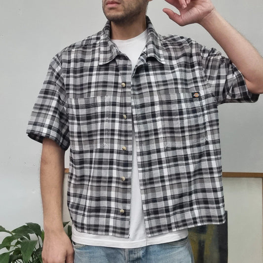 Vintage Dickies Boxy Fit Cropped Shirt Short Sleeve XL check Black Button Up Skater Y2K Surf